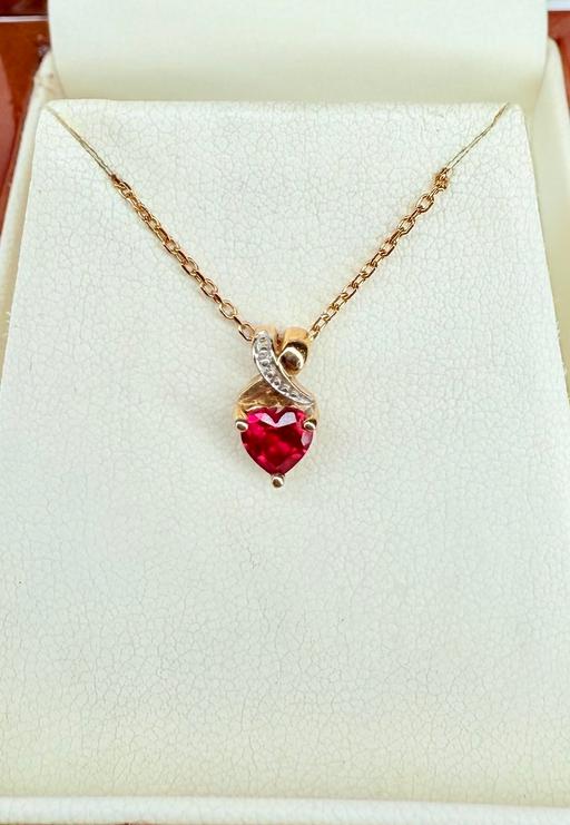Buy & Sell Harrow on the Hill North West London - Photos for Pretty 9ct Gold Ruby Heart Pendant Necklace