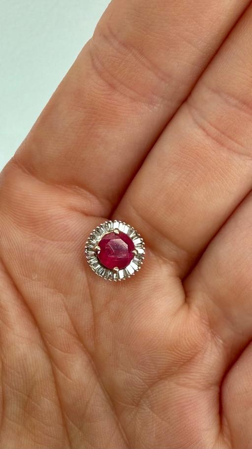 Buy & Sell Harrow on the Hill North West London - Photos for Vibrant 9ct Yellow Gold Ruby Diamond Pendant