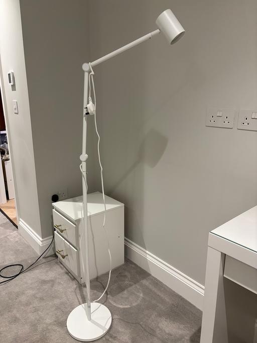 Buy & Sell Barnet Mill Hill East Station - Barnet - Photos for IKEA floor reading lamp with lightbulb