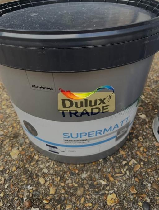 Buy & Sell Surrey Woking - Photos for Dulux suppermatt white 10 litres