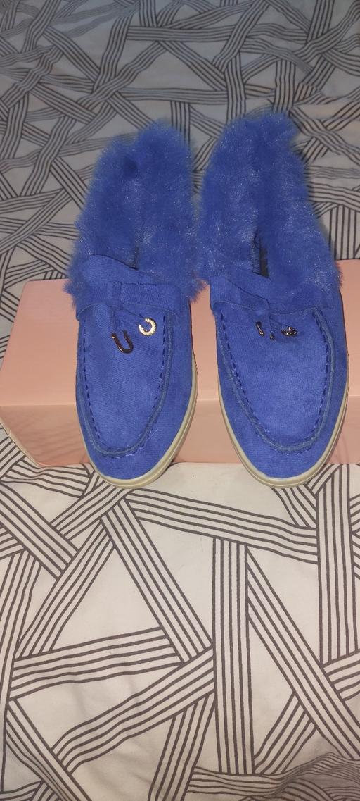 Buy & Sell Reddish Stockport - Photos for ROYAL BLUE LOAFERS.
