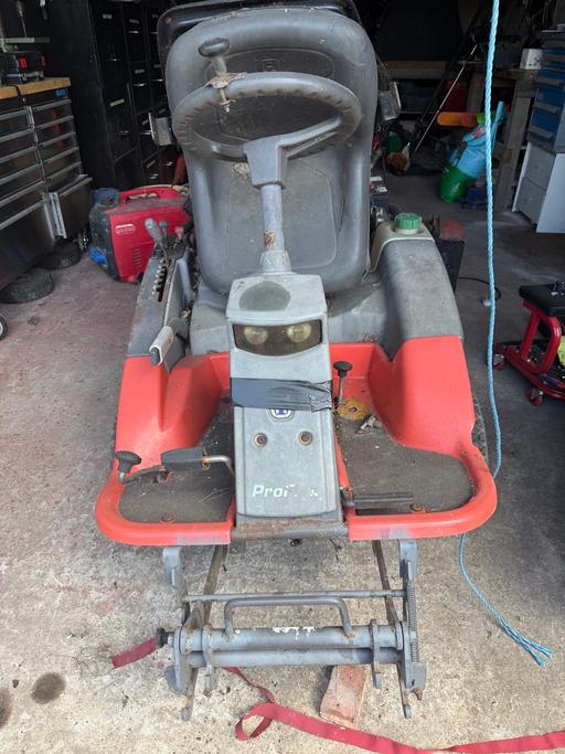 Buy & Sell Cronton Knowsley - Photos for Lawn Mower - Repair or Parts