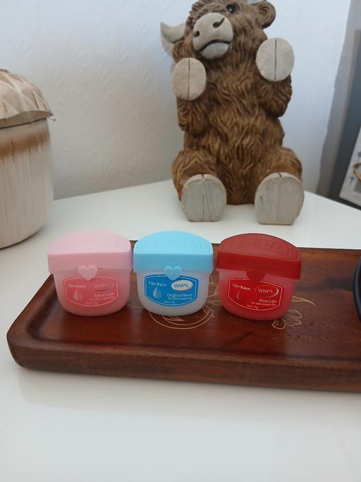 Buy & Sell Greater Manchester Bury - Photos for 3 Lip Balms New