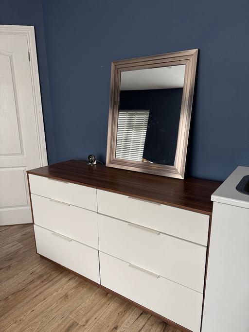 Buy & Sell Essex Thurrock - Essex - Photos for Large chest of drawers