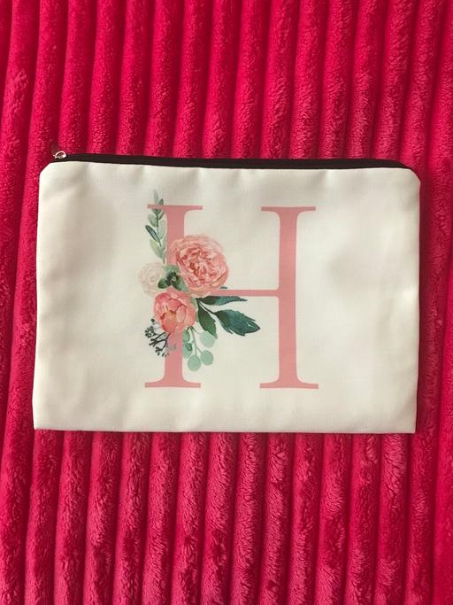 Buy & Sell Newport - Wales Newport - NP19 - Photos for New ‘ H’ Make Up Bag / Pouch.