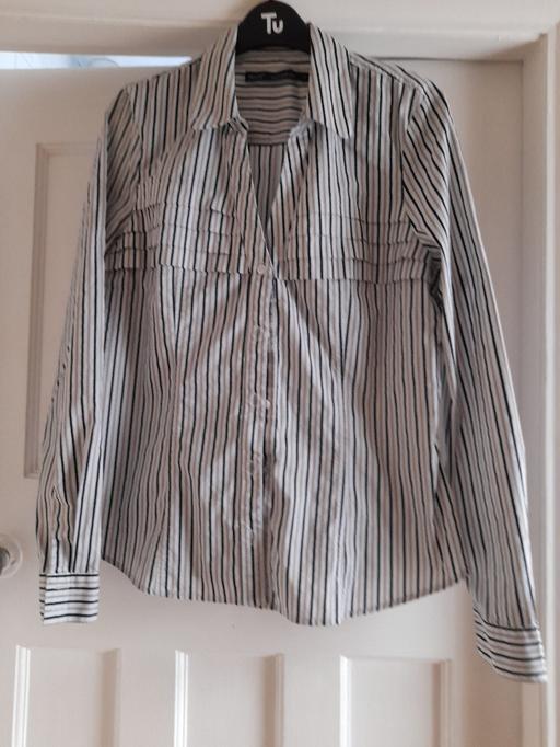 Buy & Sell Staining Blackpool - Photos for Ladies Next shirt size 14