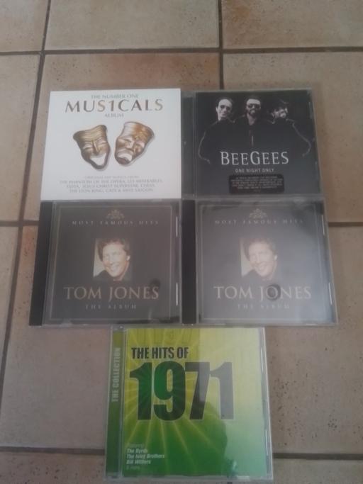 Buy & Sell West Midlands Walsall - Photos for FIVE CDS