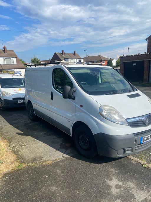 Vehicles Flintshire - Wales Ewloe - Flintshire - Photos for Vauxhall vivaro
