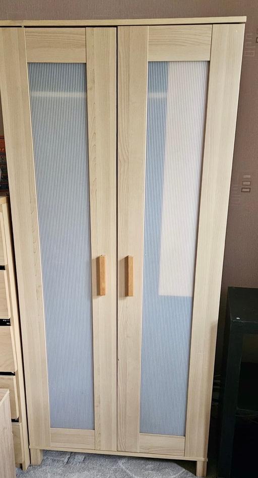 Buy & Sell Central London St Luke`s - Central London - Photos for 2 Door Ikea Wardrobe in Light Oak