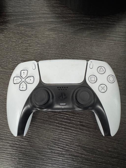 Buy & Sell North London Shacklewell - North London - Photos for PS5 controller