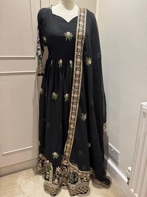 Buy & Sell Northfleet Gravesham - Photos for Very nice dress
