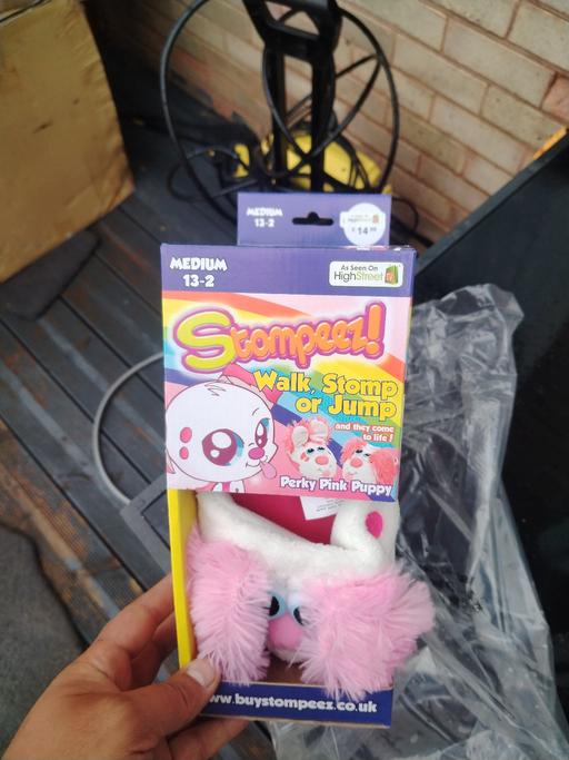 Buy & Sell Bentley Walsall - Photos for stompeez kids slippers