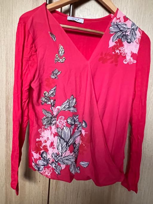 Buy & Sell Cann Hall East London - Photos for M&S ladies long sleeve top