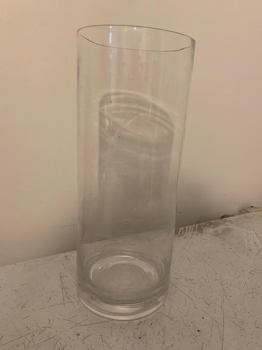 Buy & Sell Barking and Dagenham Dagenham - Barking and Dagenham - Photos for Tall vase
