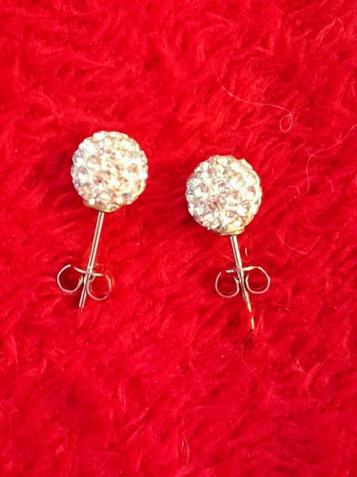 Buy & Sell Shropshire Telford and Wrekin - Photos for NEW SPARKLY BALL EARRINGS