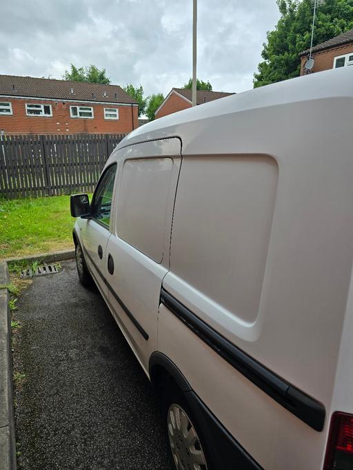 Vehicles West Midlands Dudley - Photos for vauxhall combo
