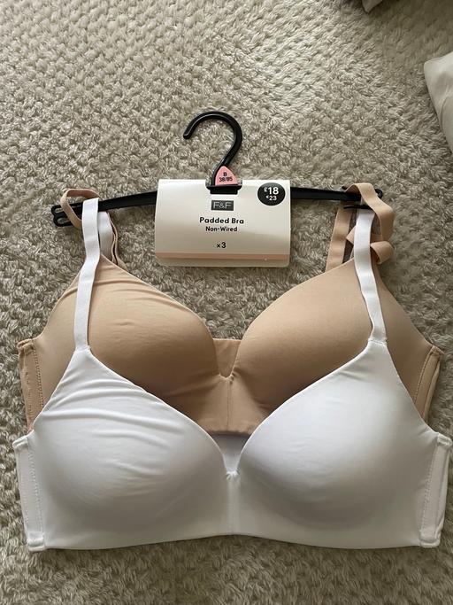 Buy & Sell Cofton Hackett Bromsgrove - Photos for Brand New 36b F & F bras 