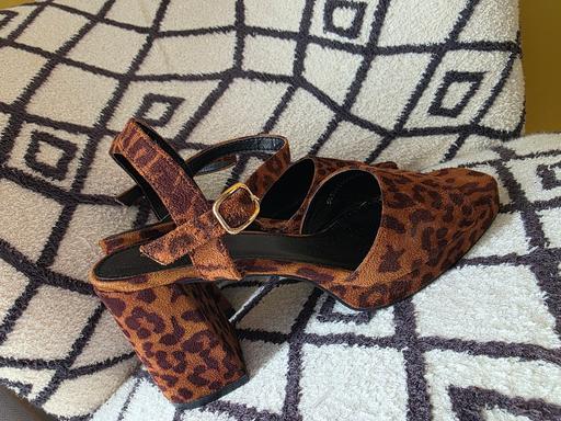 Buy & Sell Blakenhall Wolverhampton - Photos for Leopard Print shoes Size 6