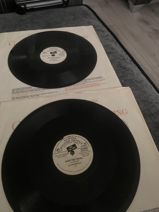 Buy & Sell Glasgow Thornwood - Glasgow - Photos for Elvis promo records VG playing is amazing