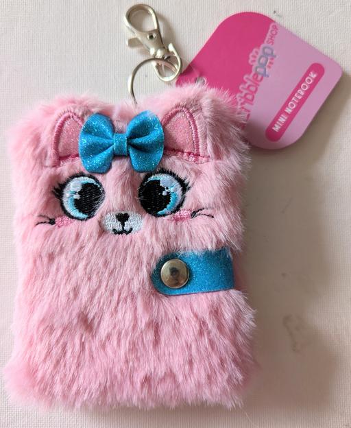 Buy & Sell Blaenau Gwent Georgetown - Blaenau Gwent - Photos for Pink fluffy Scribble pop mini notebook with a