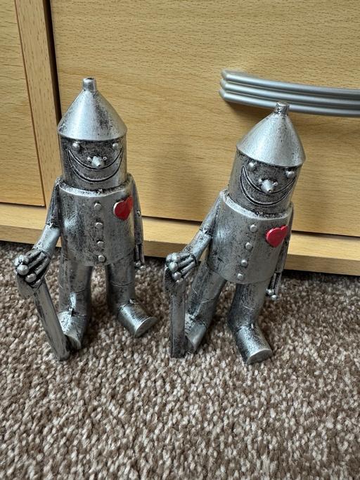 Buy & Sell Longlands South East London - Photos for Two small tin man ornaments