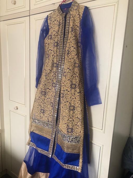 Buy & Sell - Photos for Beautiful lengha 4 piece suit