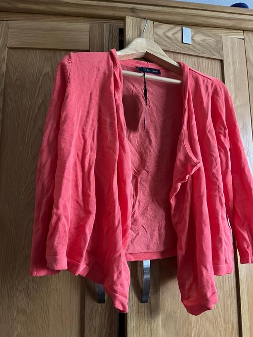 Buy & Sell Blackwall East London - Photos for M&S cropped cardiga