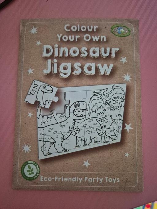 Buy & Sell Crumpsall Manchester - Photos for new Colour Your Own Dinosaur Jigsaw