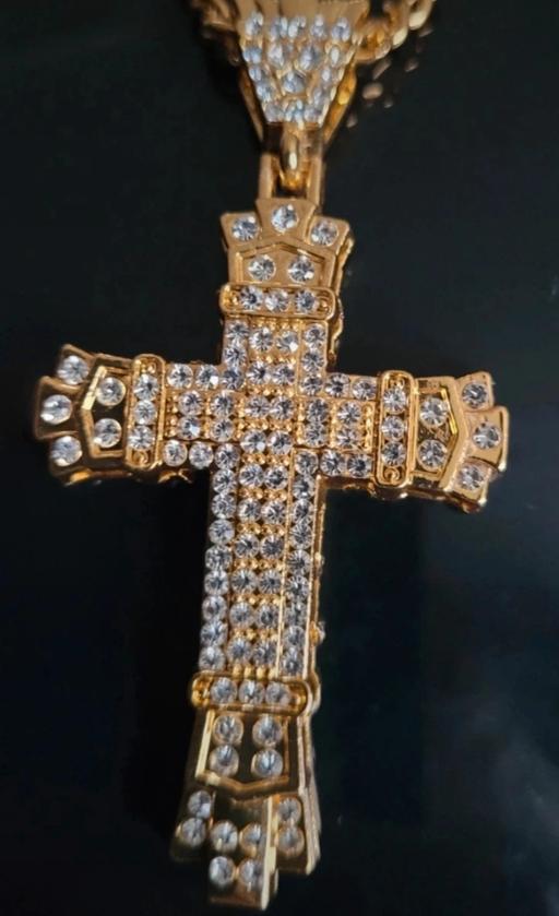 Buy & Sell West Midlands Birmingham - Photos for cross and chain