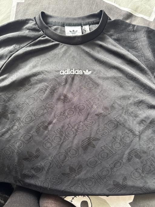 Buy & Sell Bentley Walsall - Photos for Adidas workout top size medium