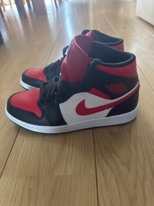 Buy & Sell West Midlands Wolverhampton - Photos for Nike Air Jordan 1 mid trainers