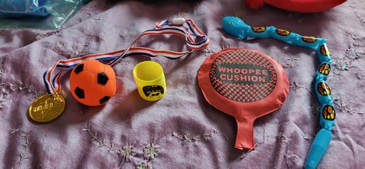 Buy & Sell Radcliffe Bury - Photos for party bag toys