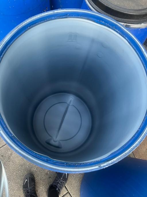 Buy & Sell Greater Manchester Manchester - Photos for 4 plastic 220L barrels