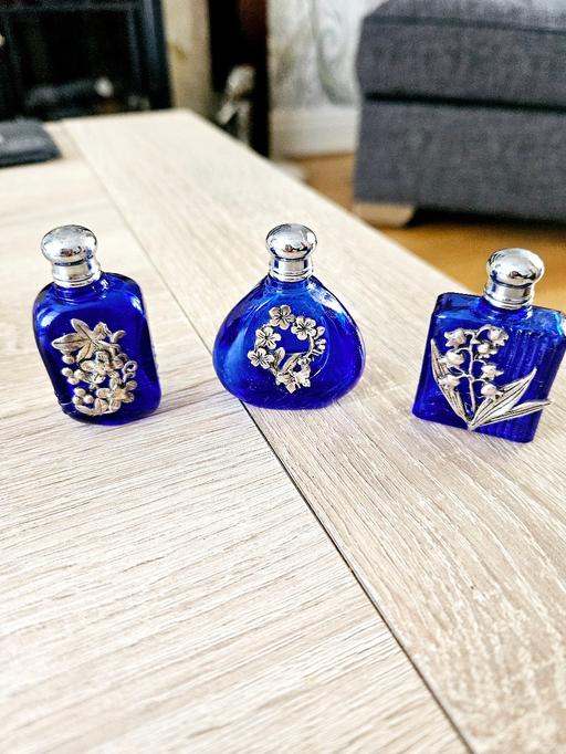 Buy & Sell South Yorkshire Doncaster - Photos for 3 beautiful miniature perfume bottles.