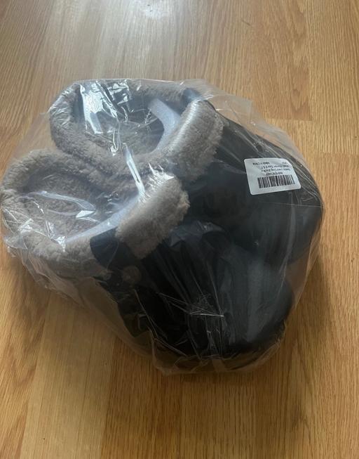 Buy & Sell South Yorkshire Rotherham - Photos for Slippers