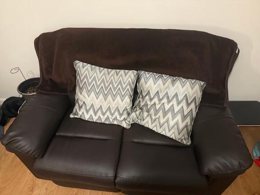 Buy & Sell Merseyside Liverpool - Photos for 2 piece Leather sofa and recliner chair