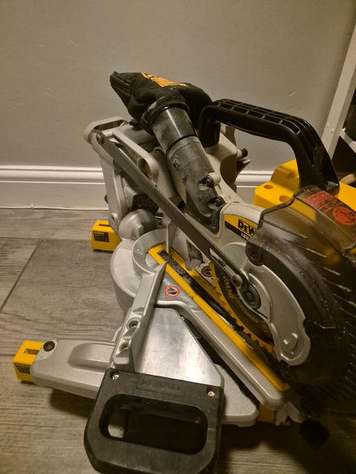 Buy & Sell Kent Dartford - Photos for dewalt chopsaw 18 v