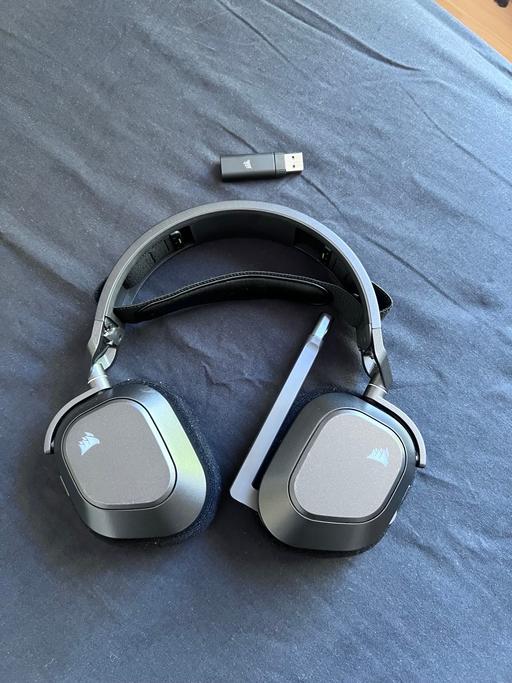 Buy & Sell North London Seven Sisters - North London - Photos for Corsair wireless headset hs80