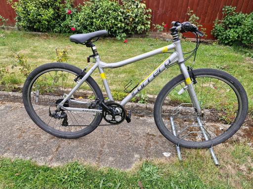 Buy & Sell West London Hillingdon - Photos for CARRERA BIKE BICYCLE