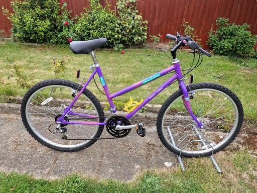 Buy & Sell West London Hillingdon - Photos for LADIES RALEIGH BIKE BICYCLE