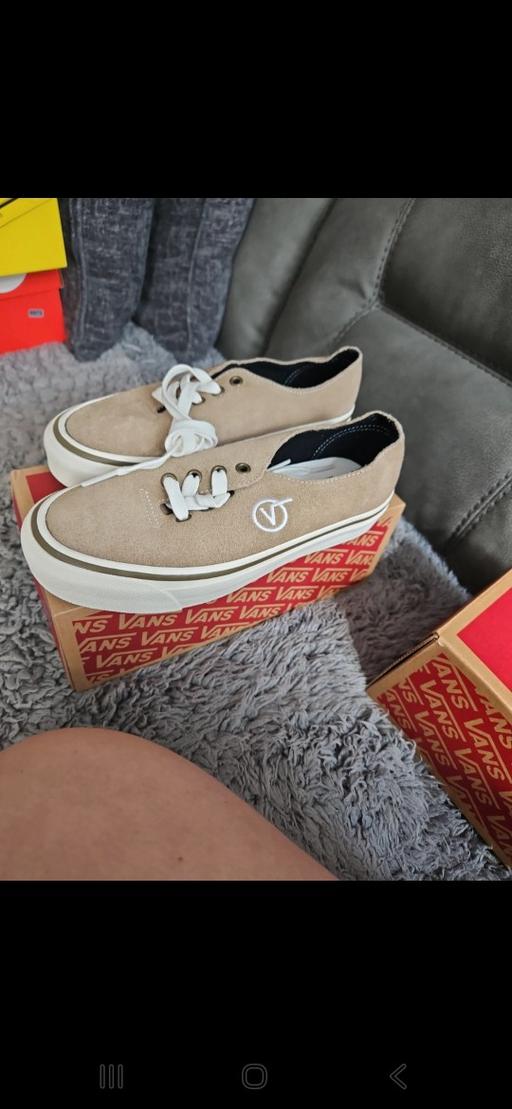 Buy & Sell Kexbrough Barnsley - Photos for vans size 4