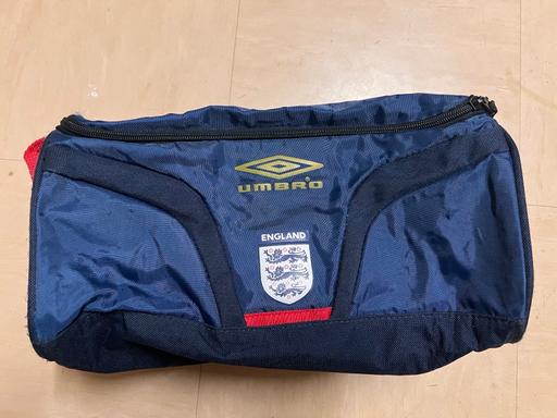 Buy & Sell East London East India - East London - Photos for Umbro zipped Boot, Travel Bag