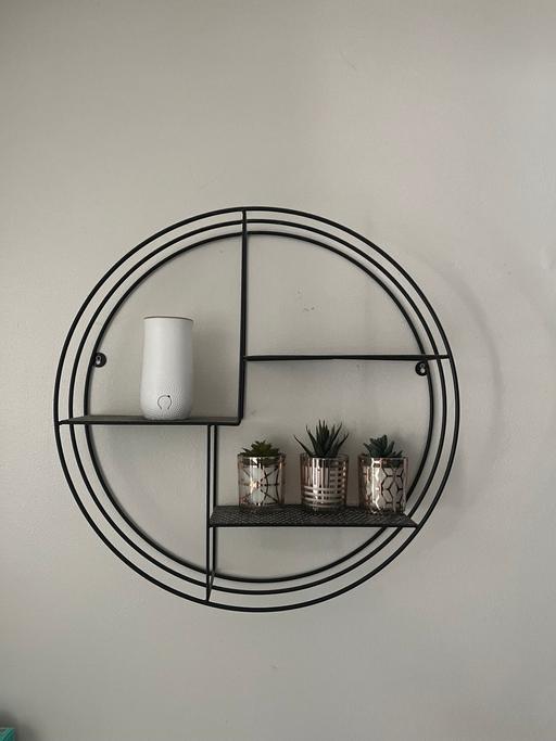 Buy & Sell Greater Manchester Bury - Photos for Black circular shelf