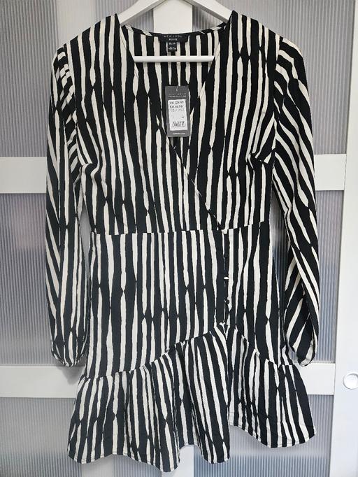 Buy & Sell Weston Point Halton - Photos for 🌟NEW🌟 Size 12 petite NEW LOOK dress