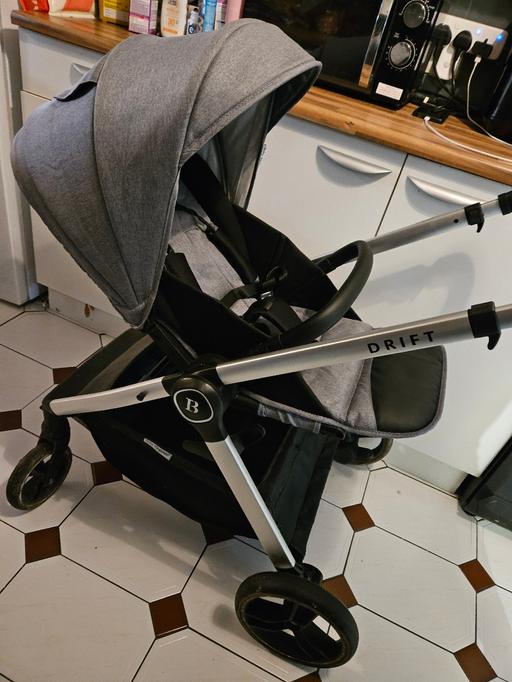 Buy & Sell Shropshire Telford and Wrekin - Photos for baby elegance travel system