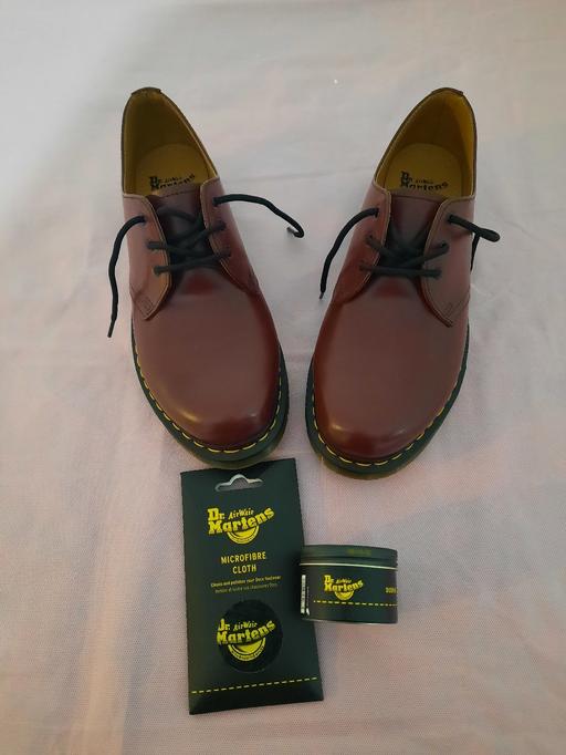 Buy & Sell Wrexham - Wales Wrexham City Centre - Wrexham - Photos for Dr Martens shoes