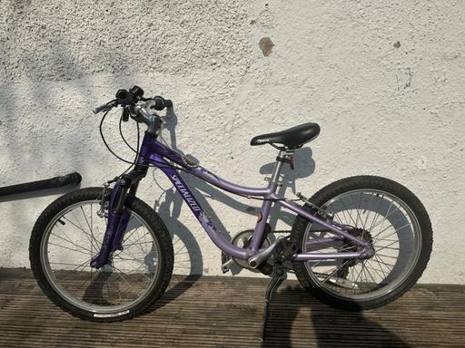 Buy & Sell North West London Harlesden - North West London - Photos for SPECIALIZED HOTROCK 20 from 6 years old