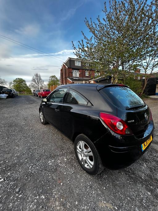 Vehicles Greater Manchester Oldham - Photos for Vauxhall corsa