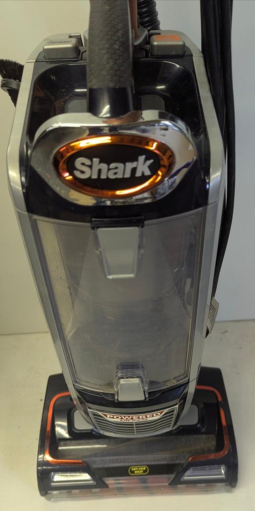 Buy & Sell West Yorkshire Wakefield - Photos for Shark NZ801 lift-away anti hair wrap upright