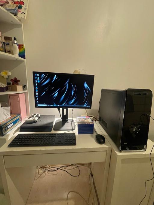 Buy & Sell Central London Pimlico - Central London - Photos for PC + PS4 FULL SETUP